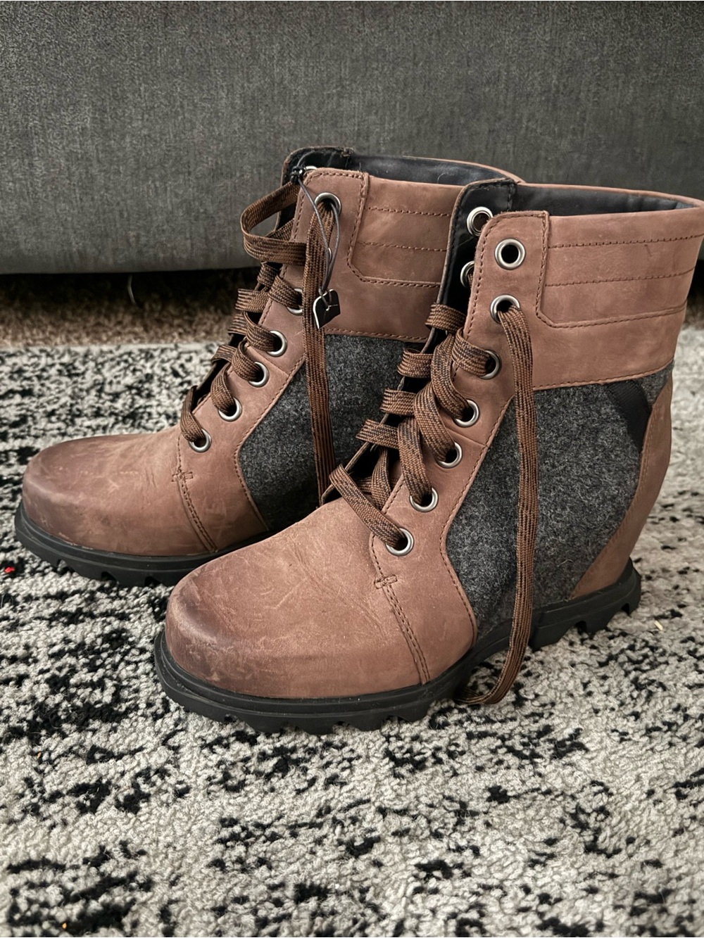 Sorel Women's Brown Lace-Up Ankle Boots